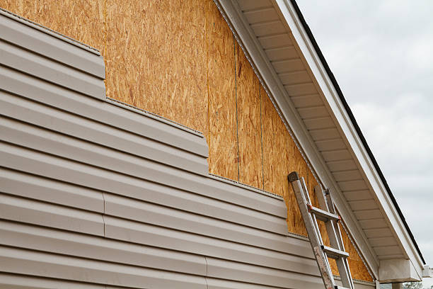 24/7 Emergency Vinyl Siding experts in Bahama, NC
